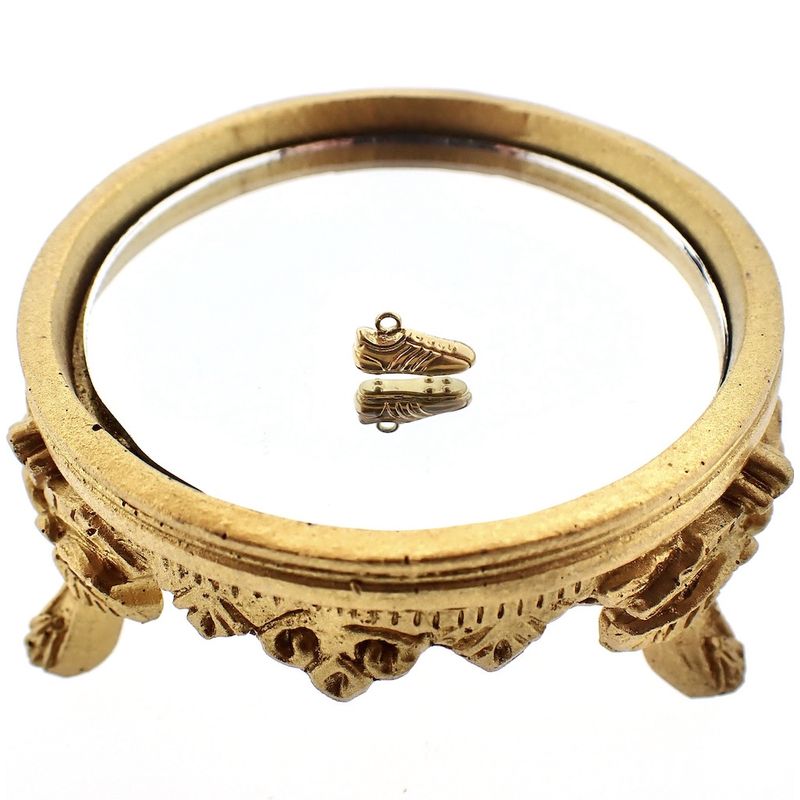 Image 6 of Yellow gold pendant/charm of a football boot