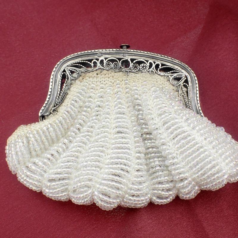 Image 13 of Antique purse with silver handle and glass beads | 19th century