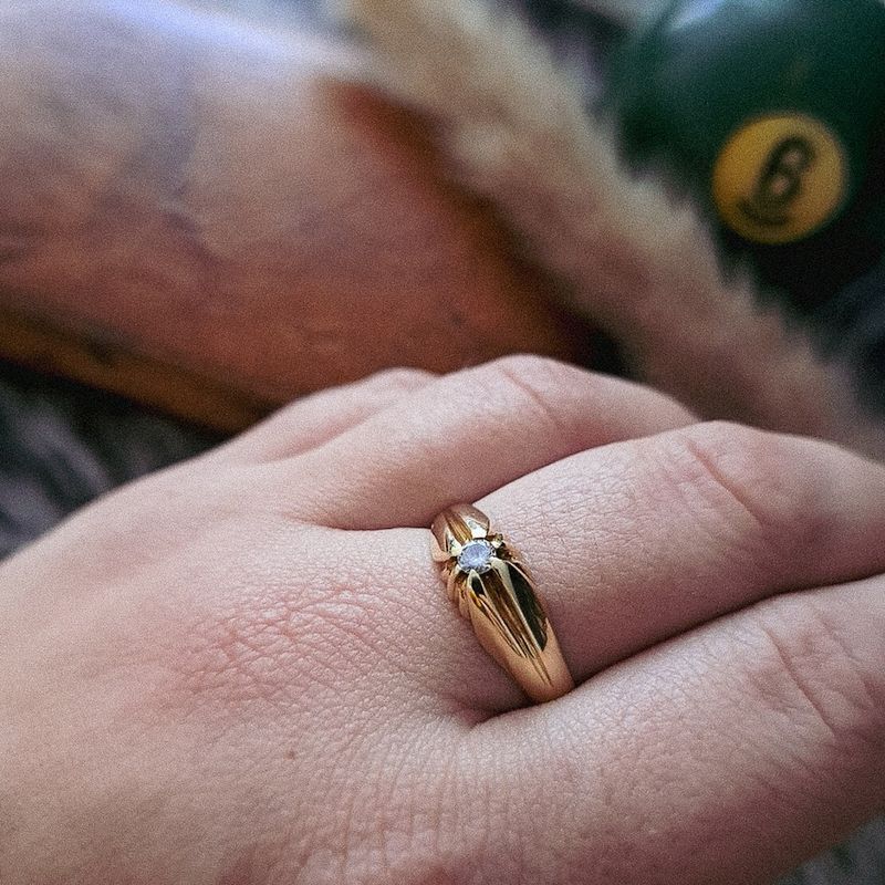 Image 4 of Golden fantasy ring with diamond | 0.10 ct.