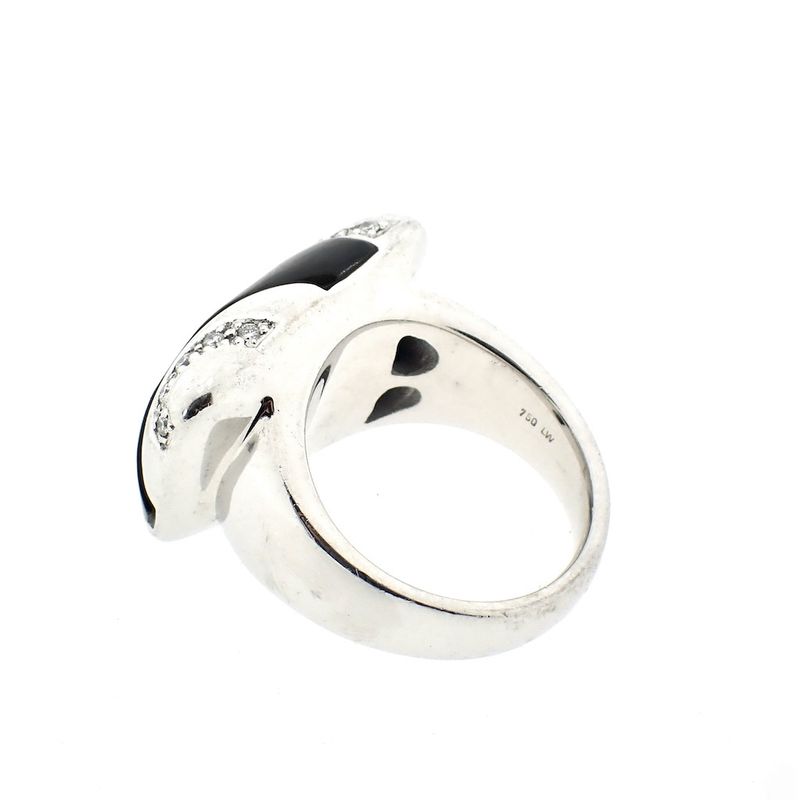 Image 8 of Exclusive white gold ring with mother of pearl (Tahiti) and diamonds 0.30 ct.