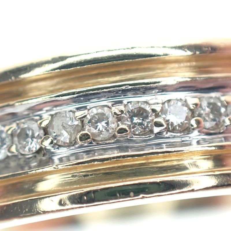 Image 3 of Gold ring with diamond | 0.09 ct.