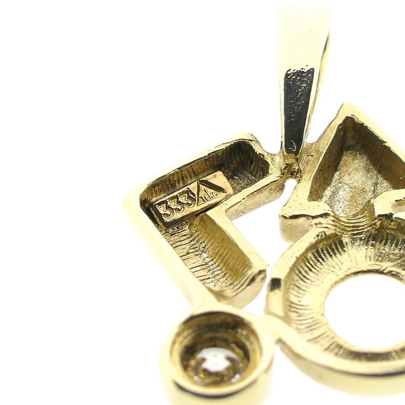 Image 6 of 8 karat geometric pendant with zirconia