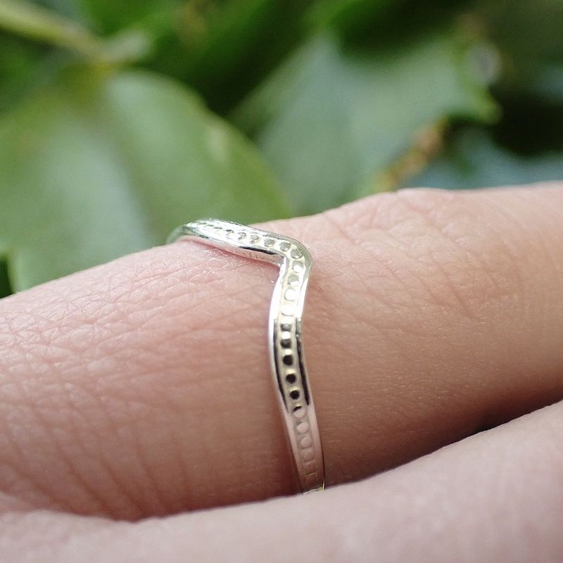 Image 6 of Silver V-shaped ladies ring