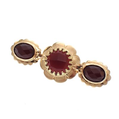 Image 2 of Vintage gold brooch with carnelian
