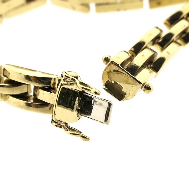 Image 6 of Gold Bismarck link bracelet