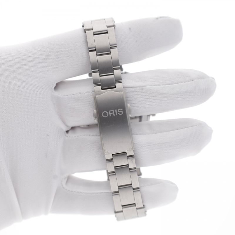 Image 9 of Oris Divers Sixty-Five '5-Days' Automatic Watch