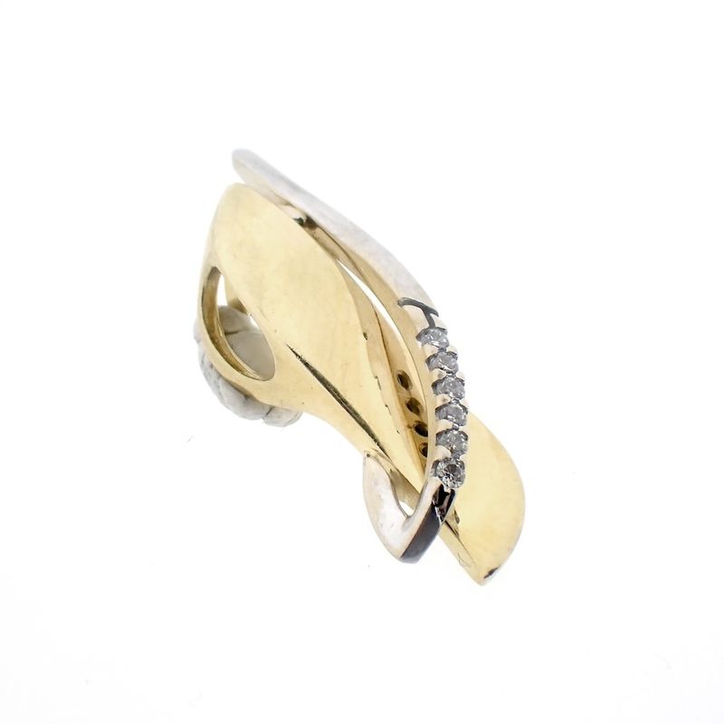 Image 5 of Two-tone fantasy pendant with diamonds | 0.045 ct.