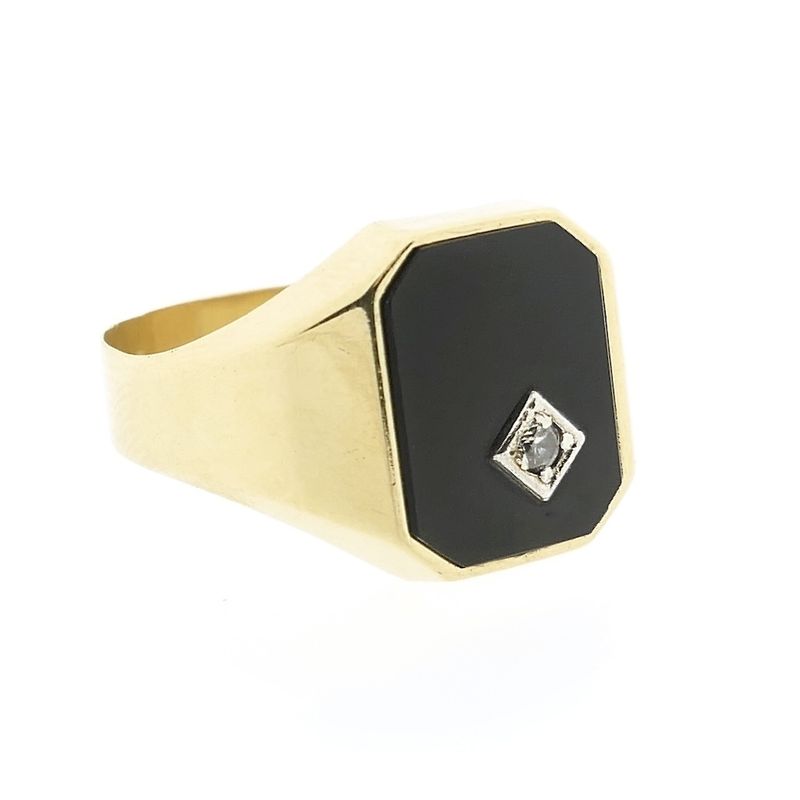 Image 4 of Gold men's signet ring with onyx and diamond | 0.02 ct.
