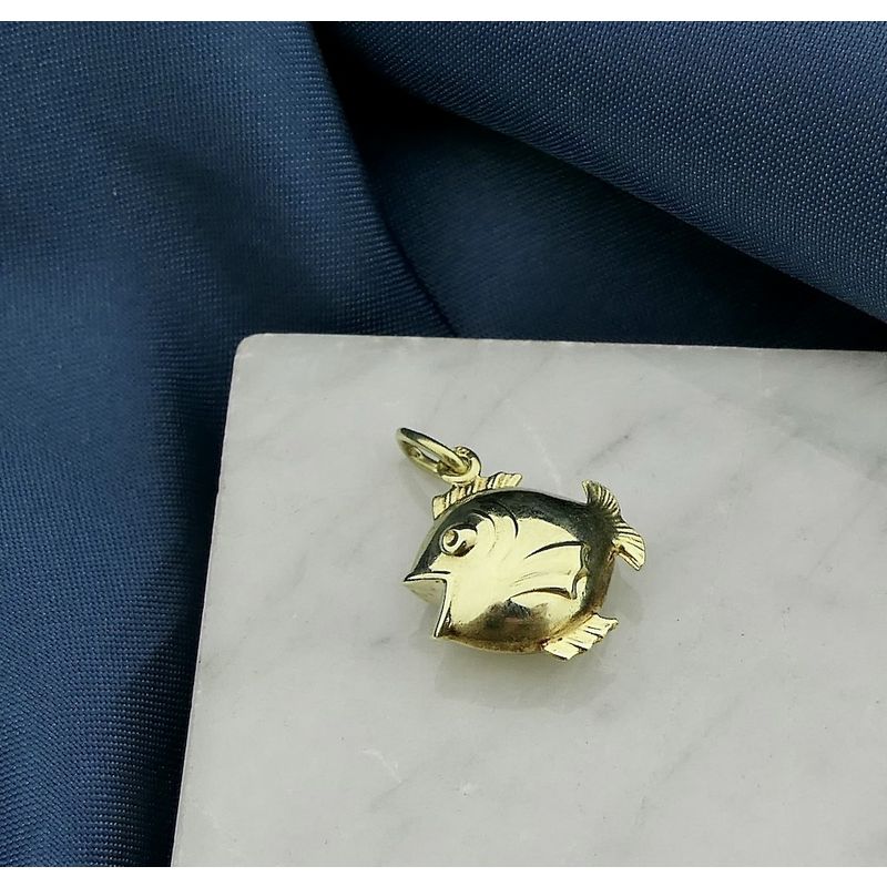 Image 2 of Gold pendant of a fish.