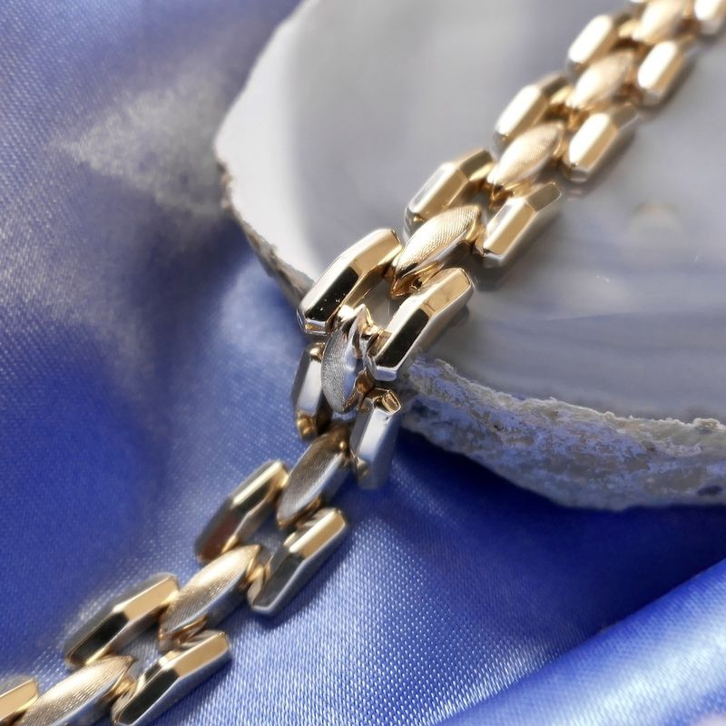 Image 2 of Gold Bismarck link bracelet