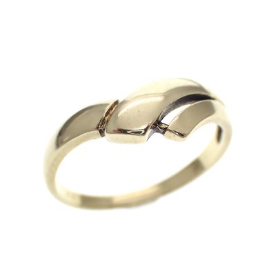 Image 1 of Vintage gold fantasy ring