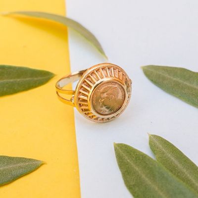 Image 2 of 8 carat ring with commemorative coin | John. F Kennedy