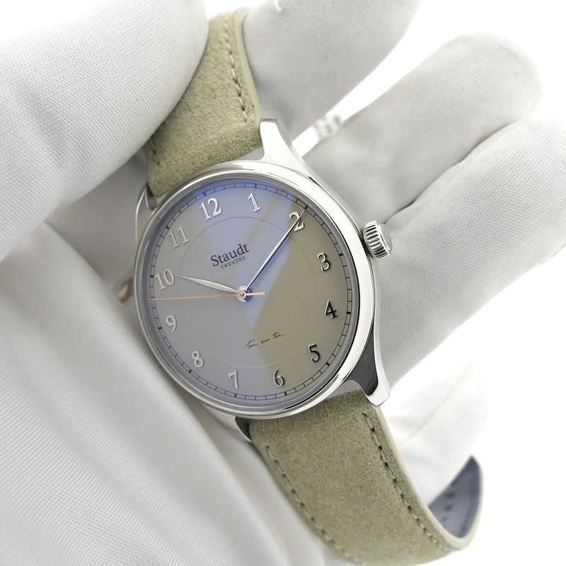 Image 15 of Staudt Twenthe 'Ton-Sur-Ton' T31.131-V12; Automatic watch