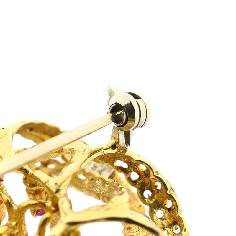 Image 4 of Vintage Gold Brooch Flower with Ruby and Enamel