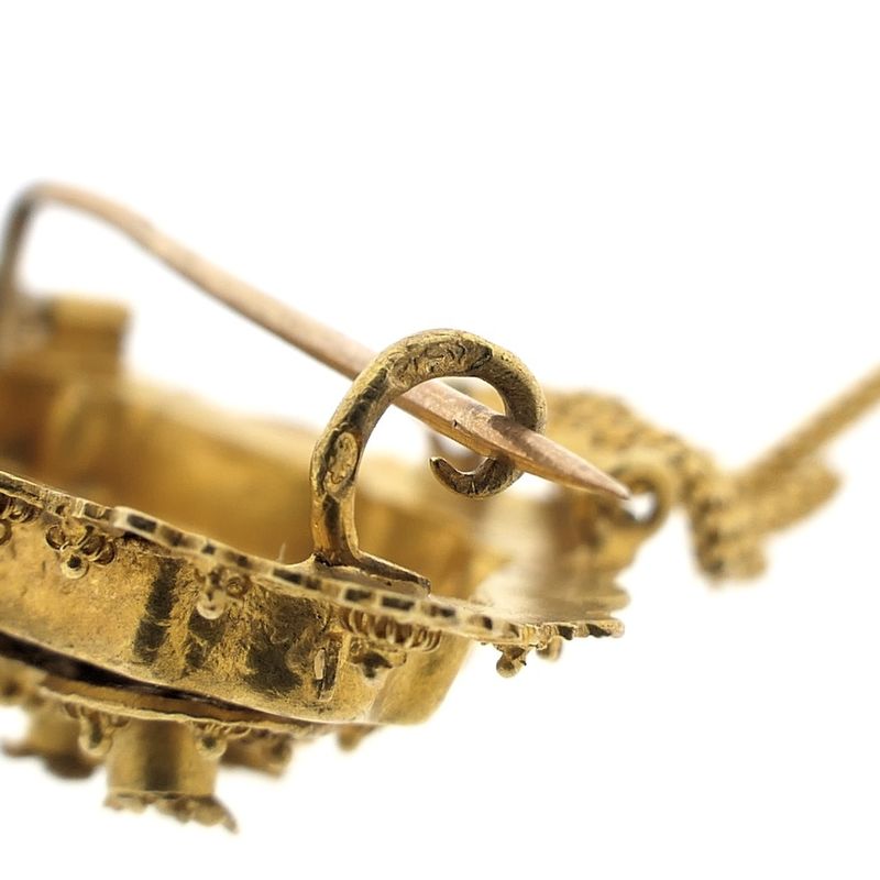 Image 6 of Antique gold brooch of a hat bell