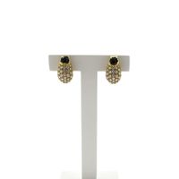 Gold clip-on earrings with sapphires and diamonds; Approx. 1.00 ct.