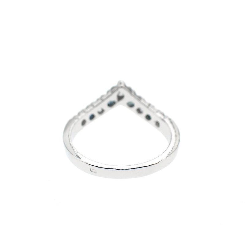 Image 5 of Silver women's ring with zirconia | V-shape