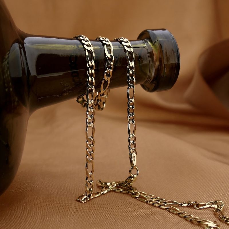 Image 8 of Golden Figaro link chain