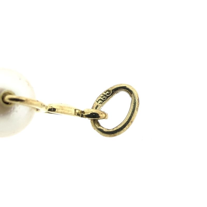 Image 3 of Gold pendant with pearl