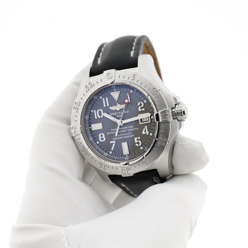 Image 9 of Breitling Avenger Seawolf A17330; Automatic men's watch