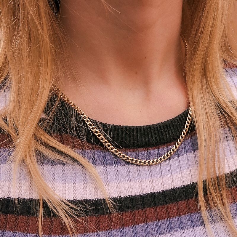 Image 4 of Gold gourmet link chain