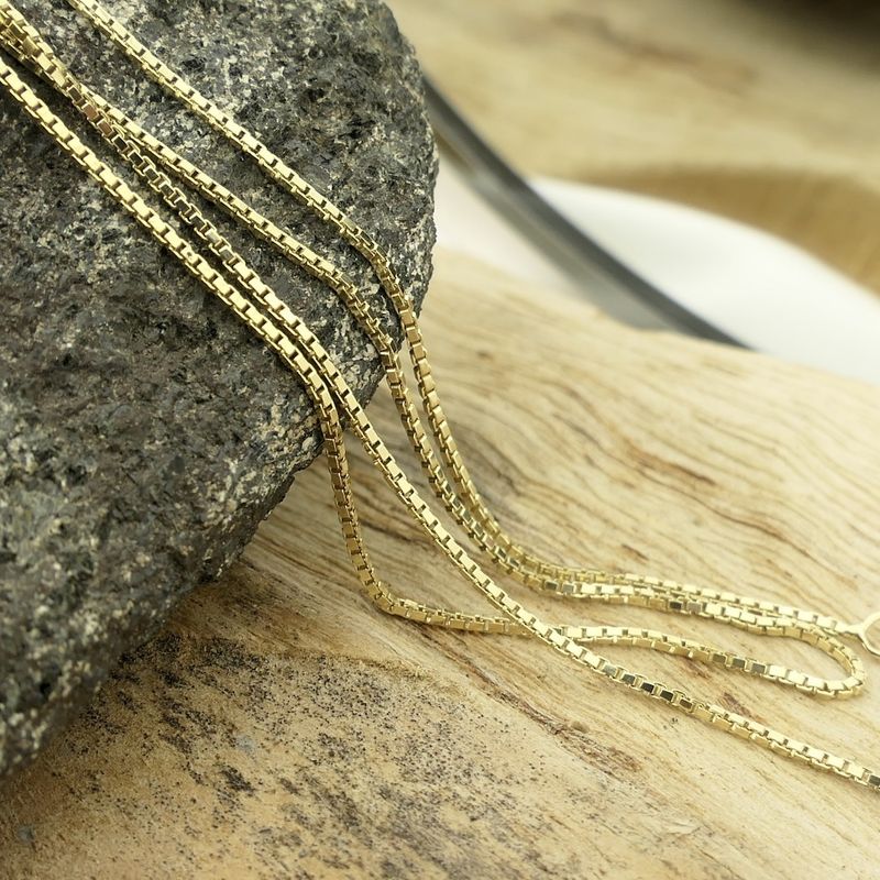 Image 2 of Golden Venetian link chain | 50 cm