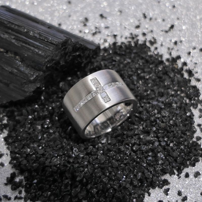 Image 2 of White gold ring with cross of diamonds 0.60 ct.