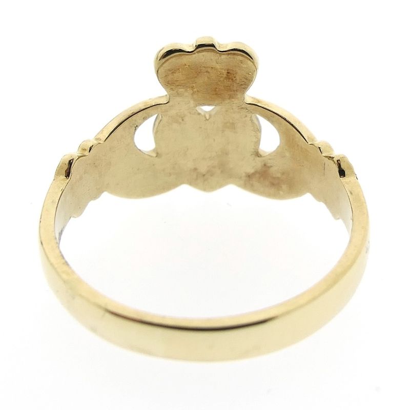Image 5 of 9 carat Claddagh ring