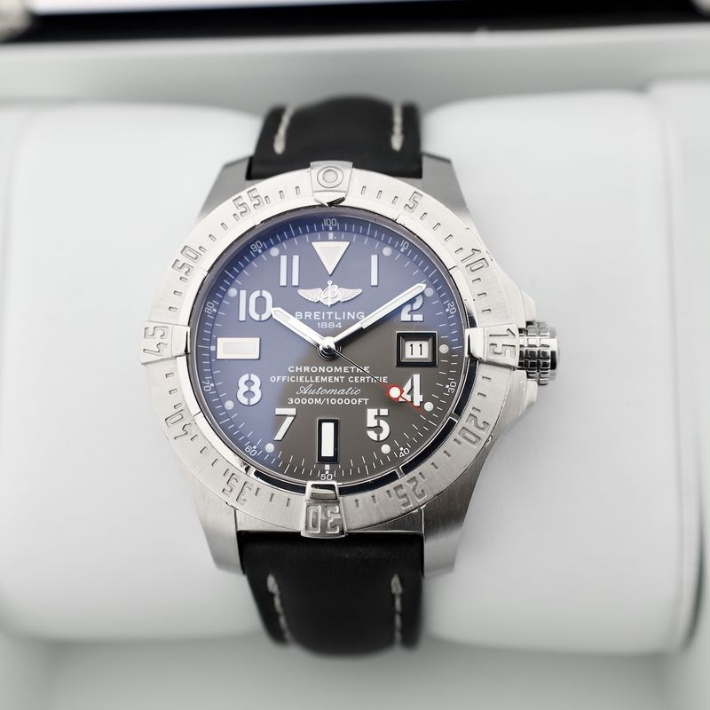 Image 14 of Breitling Avenger Seawolf A17330; Automatic men's watch