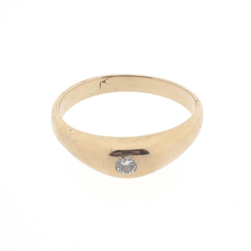 Image 3 of Gold solitaire ring with diamond; 0.05 ct.