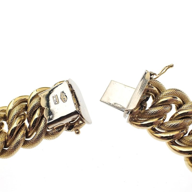 Image 5 of Gold French gourmet link bracelet