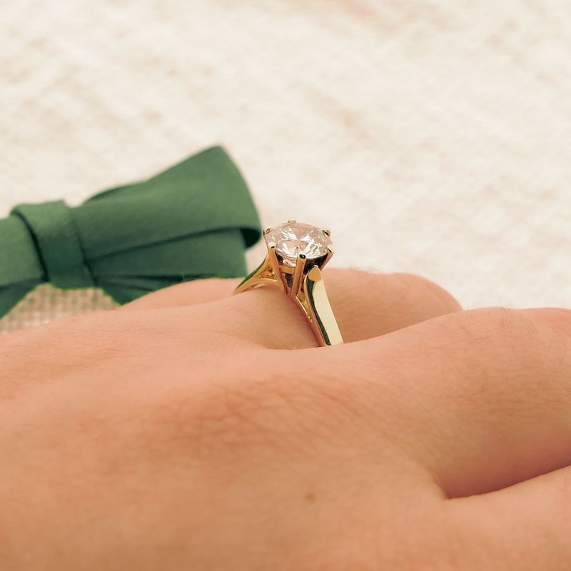 Image 4 of Gold solitaire ring with zirconia