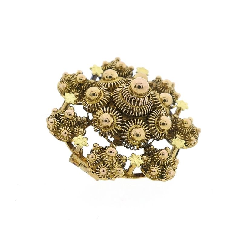 Image 3 of Golden Zeeland button brooch