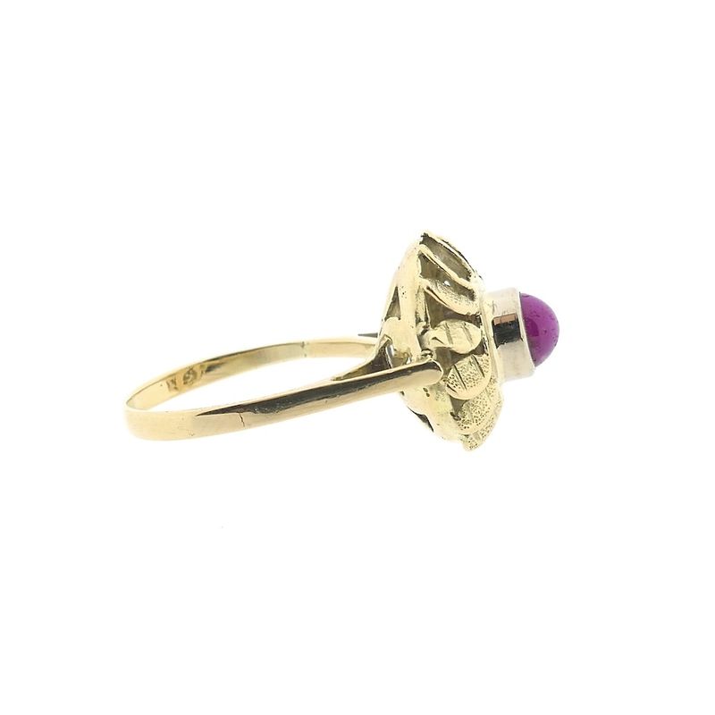 Image 4 of Vintage gold floral ring with ruby
