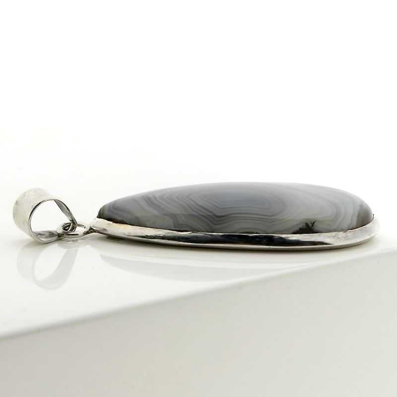 Image 5 of Silver pendant with agate