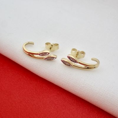 Bicolor gold stud earrings with diamond | 0.01 ct. Image 2 of Bicolor gold stud earrings with diamond | 0.01 ct.