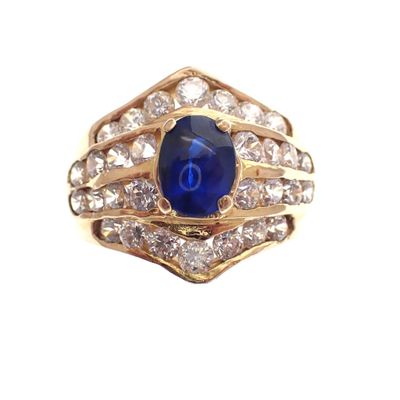 Image 2 of Vintage gold ring with zirconia and synthetic sapphire