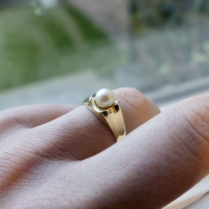 Image 10 of 8 carat ring with pearl