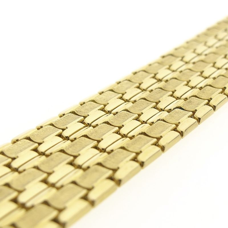 Image 4 of Luxurious gold link bracelet