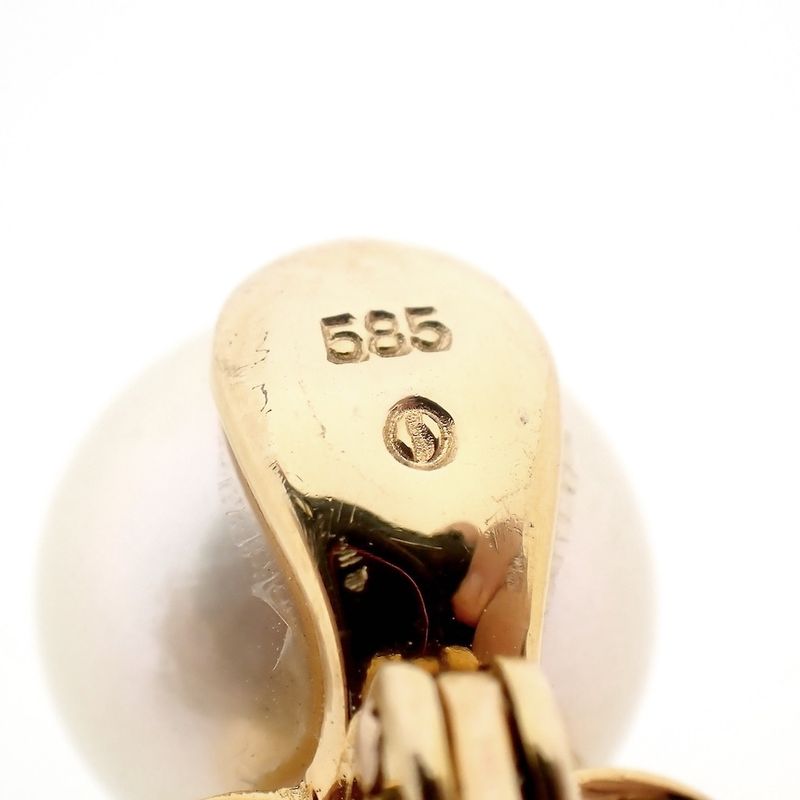 Image 9 of Gold long brooch with pearl and diamonds; 0.055 ct.