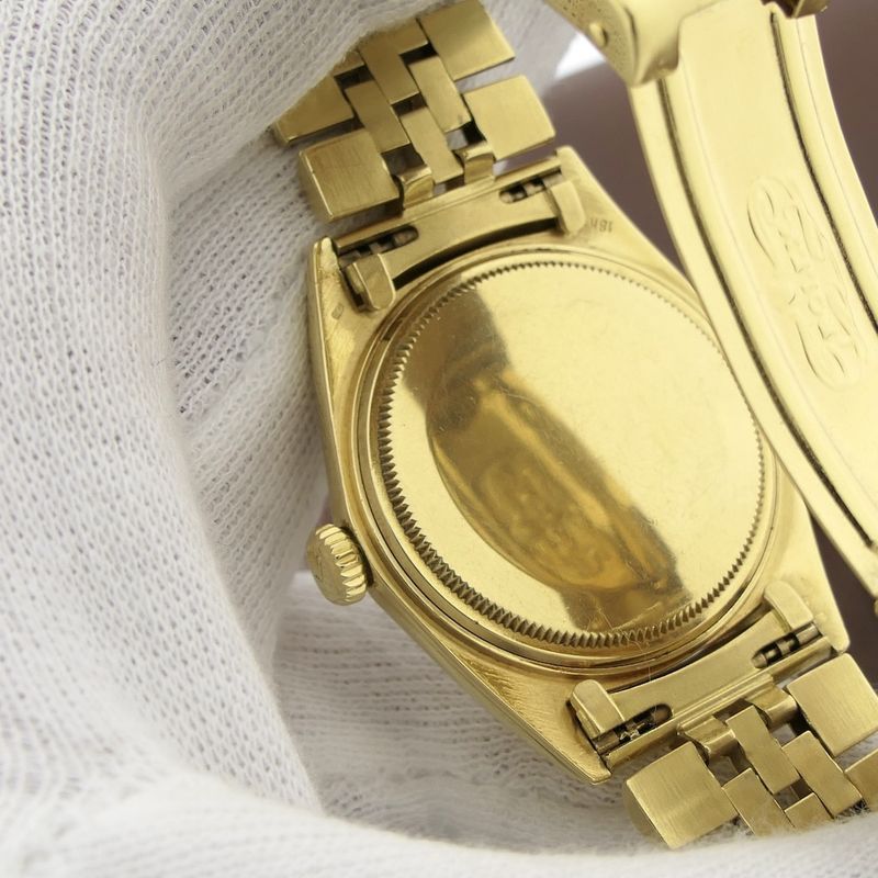 Image 19 of Rolex Datejust 1600; Vintage 18k Gold Men's Watch