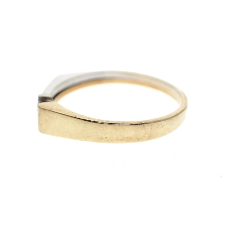 Image 5 of Two-tone gold ring with diamond; 0.03 ct.