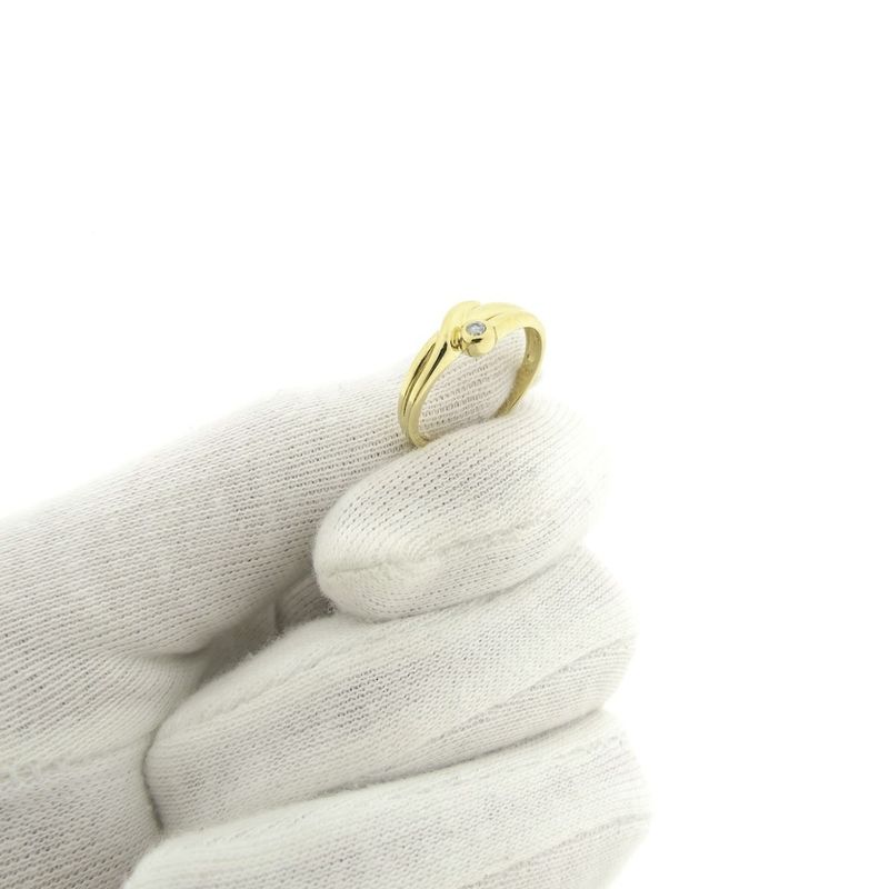 Image 9 of Gold solitaire ring with zirconia