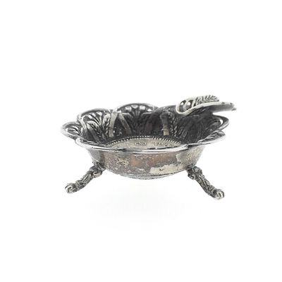 Silver ashtray made of a coin, circa early 20th century Image 2 of Silver ashtray made of a coin, circa early 20th century