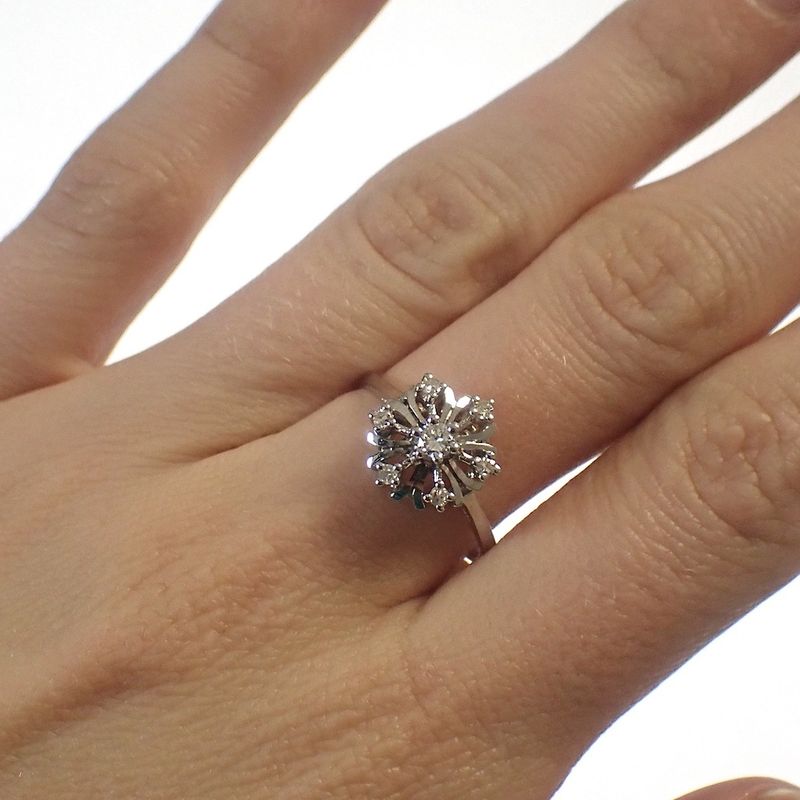 Image 10 of White gold entourage ring with diamond | 0.26 ct.