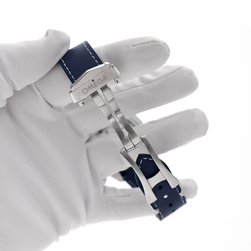 Image 10 of Omega Seamaster Planet Ocean GMT 232.32.44.22.03.001; Automatic men's watch