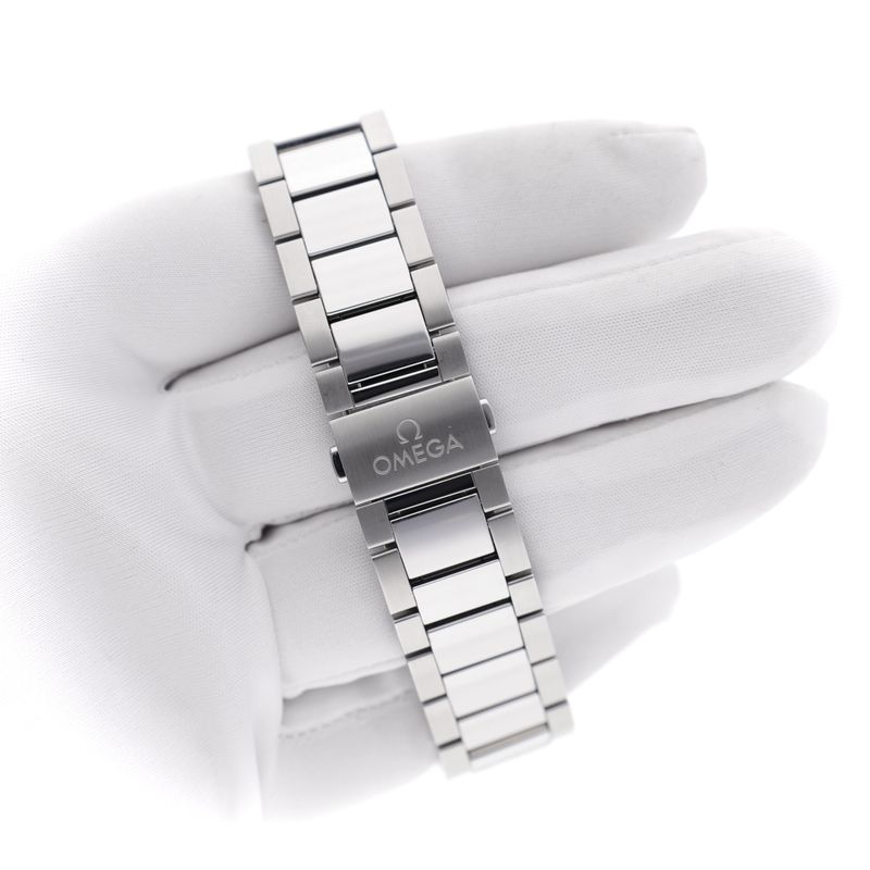 Image 11 of Omega Seamaster Aqua Terra 150M Automatic Watch