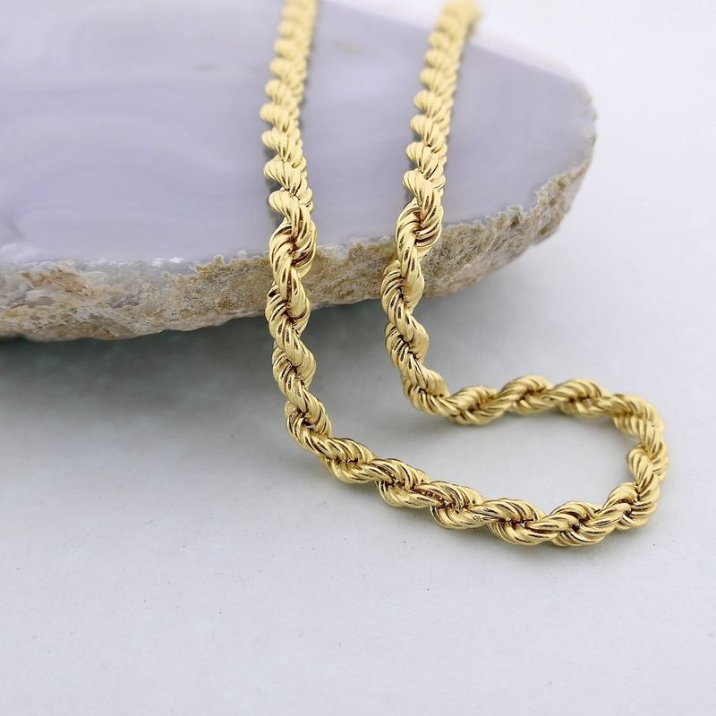 Image 2 of Gold twisted link chain | 45 cm