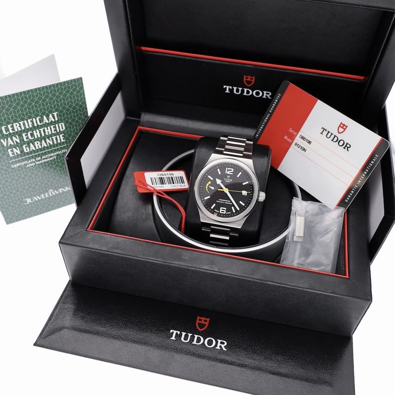 Image 26 of Tudor North Flag 91210N; Automatic men's watch