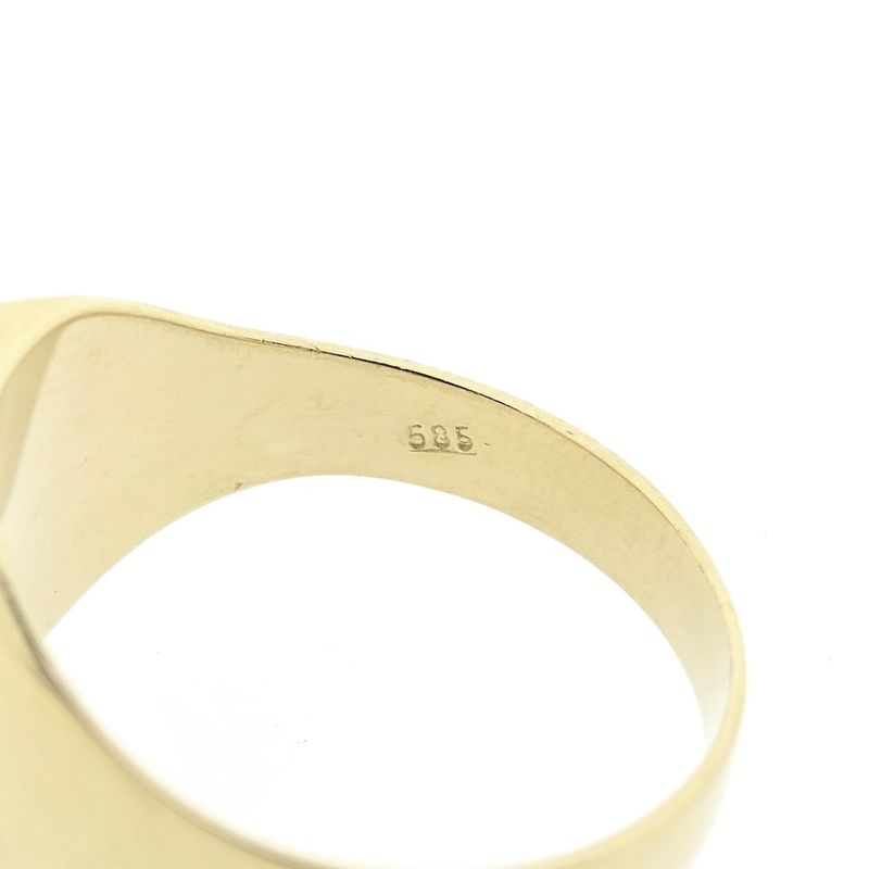 Image 8 of Gold men's signet ring